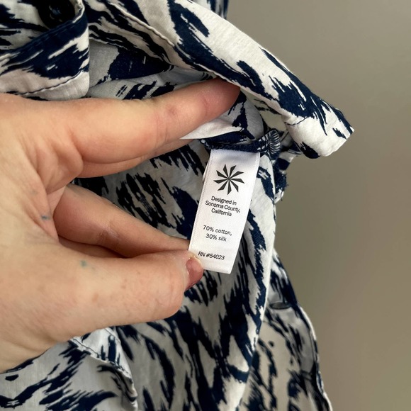 Athleta Printed Kaftan Shirt Dress Tunic Navy Blue White Ikat Medium Cover Up - Picture 13 of 16